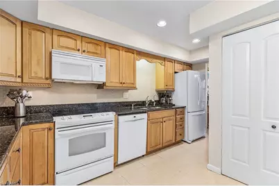 4406 Foremast Ct, Fort Myers, FL 33919 - Photo 9