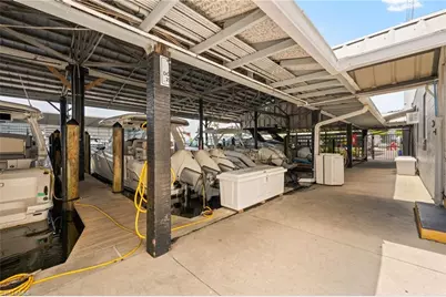 705 11th St S, Naples, FL 34102 - Photo 5