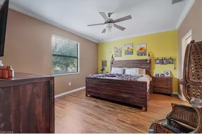 9052 Glenforest Dr, Naples, FL 34120 - Photo 13