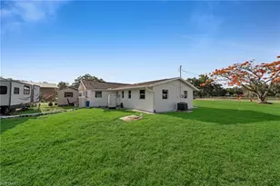 10651 Marie St, Fort Myers, FL 33905 - Photo 23