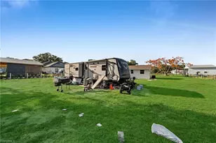 10651 Marie St, Fort Myers, FL 33905 - Photo 21