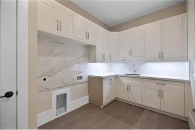 538 13th St SW, Naples, FL 34117 - Photo 9