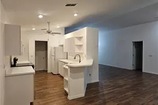 15258 Cricket Ln, Fort Myers, FL 33919 - Photo 17