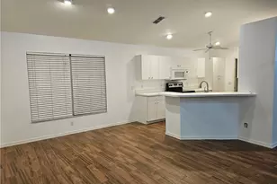 15258 Cricket Ln, Fort Myers, FL 33919 - Photo 15