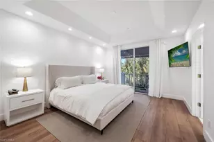 888 10th St S, Naples, FL 34102 - Photo 31