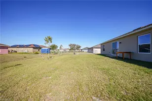 3002 NW 3rd Pl, Cape Coral, FL 33993 - Photo 27