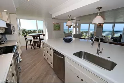 4041 Gulf Shore Blvd N #301, Naples, FL 34103 - Photo 7