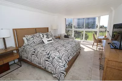 4041 Gulf Shore Blvd N #301, Naples, FL 34103 - Photo 13