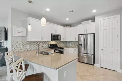 7602 Jacaranda Ln, Naples, FL 34114 - Photo 1