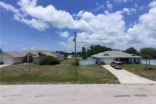 1622 NW 1st Terrace, Cape Coral, FL 33993 - Photo 5