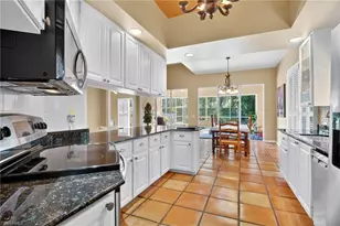 5902 Bermuda Ln, Naples, FL 34119 - Photo 17
