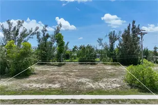 2300 SW 20th Ave, Cape Coral, FL 33991 - Photo 3