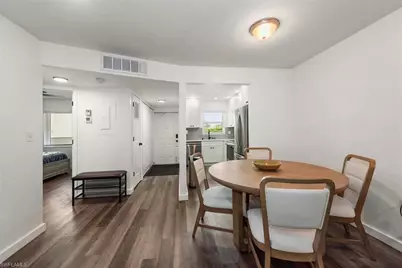 499 Forest Lakes Blvd #306, Naples, FL 34105 - Photo 9