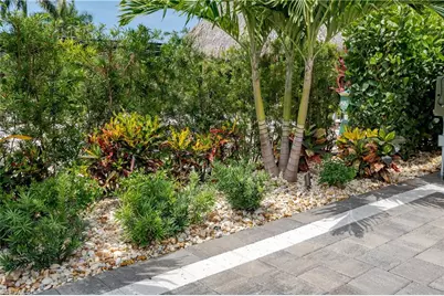 13379 Snook Cir, Naples, FL 34114 - Photo 19