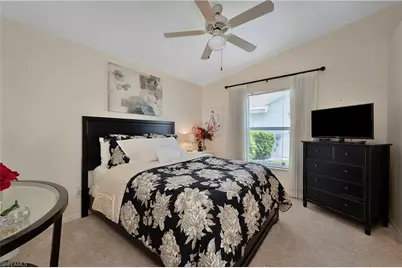 2166 Stacil Cir, Naples, FL 34109 - Photo 15