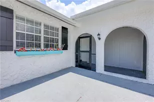 761 95th Ave N, Naples, FL 34108 - Photo 7