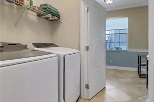 4650 Yacht Harbor Dr, Naples, FL 34112 - Photo 19