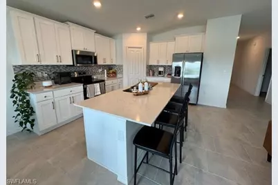 3892 Treasure Oak Way, Fort Myers, FL 33905 - Photo 5