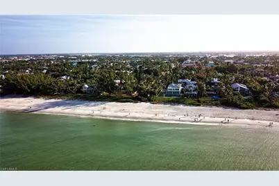 930 Marble Dr, Naples, FL 34104 - Photo 49