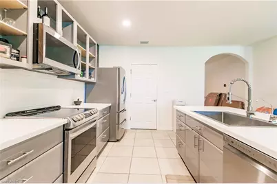 1904 SW 10th Ter, Cape Coral, FL 33991 - Photo 15