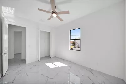 1002 NE 7th Ave, Cape Coral, FL 33909 - Photo 17