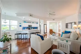 4610 Hawks Nest Dr, Naples, FL 34114 - Photo 9