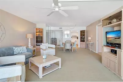 1919 Gulf Shore Blvd N #201, Naples, FL 34102 - Photo 7