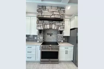 3332 SE 22nd Pl, Cape Coral, FL 33904 - Photo 7