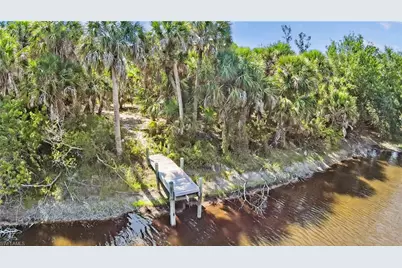 7634 Cypress Dr, Bokeelia, FL 33922 - Photo 7