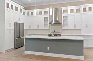 14302 Charthouse Cir, Naples, FL 34114 - Photo 11