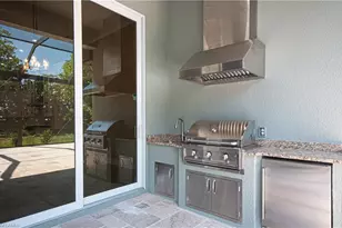 14302 Charthouse Cir, Naples, FL 34114 - Photo 29