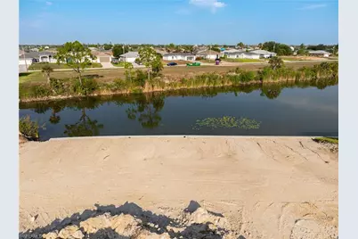 4230 NE 17th Ave, Cape Coral, FL 33909 - Photo 3