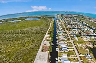 2807 Cussell Dr, Saint James City, FL 33956 - Photo 9