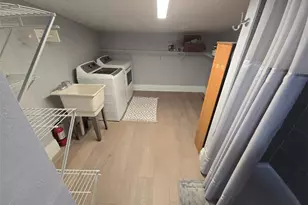 26111 Countess Ln, Bonita Springs, FL 34135 - Photo 7