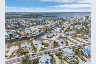 5199 Avenida Pescadora, Fort Myers Beach, FL 33931 - Photo 15