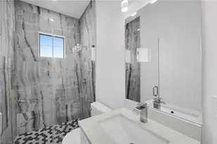 404 SW 28th Pl, Cape Coral, FL 33991 - Photo 19