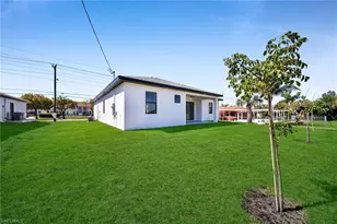 404 SW 28th Pl, Cape Coral, FL 33991 - Photo 23