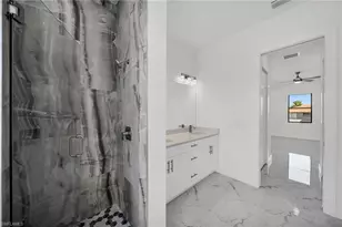 404 SW 28th Pl, Cape Coral, FL 33991 - Photo 15