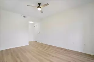 7925 Preserve Cir, Naples, FL 34119 - Photo 19