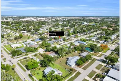 3847 Maxine St, Fort Myers, FL 33901 - Photo 3