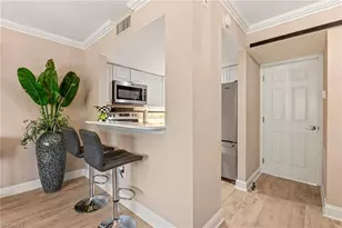 950 7th Ave S, Naples, FL 34102 - Photo 9