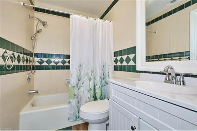 238 SE 9th Ter, Cape Coral, FL 33990 - Photo 19