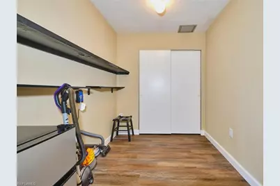 238 SE 9th Ter, Cape Coral, FL 33990 - Photo 21