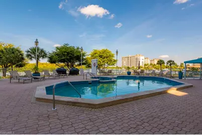 13105 Vanderbilt Dr #808, Naples, FL 34110 - Photo 23
