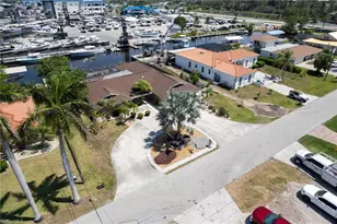 123 Placid Dr, Fort Myers, FL 33919 - Photo 35