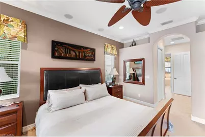 6155 Dogleg Dr, Naples, FL 34113 - Photo 13