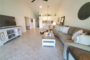 992 Marblehead Dr, Naples, FL 34104 - Photo 23