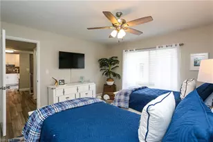 195 Peppermint Ln, Naples, FL 34112 - Photo 27