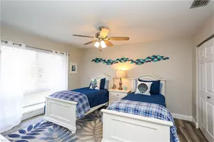 195 Peppermint Ln, Naples, FL 34112 - Photo 23