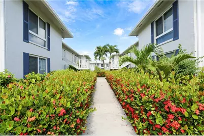 195 Peppermint Ln #884, Naples, FL 34112 - Photo 5